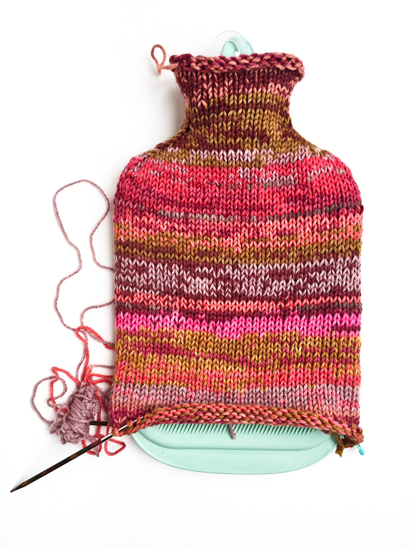 Free knitting pattern for hot water bottle cover by Cowgirlblues